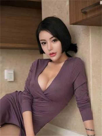 保险业务员飘飘视频