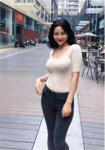 赖床假恐龙未删减