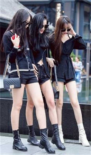 贺新春对联