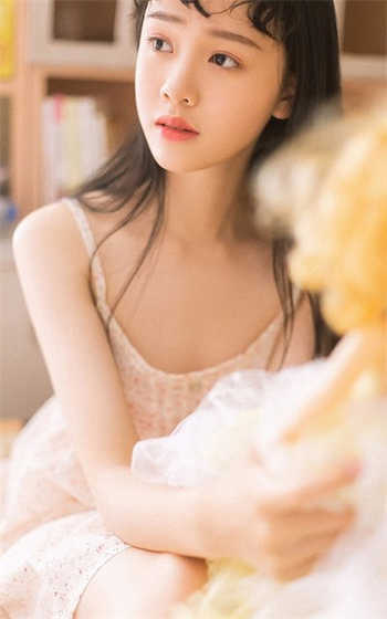 古代刑场斩杀女子的图片