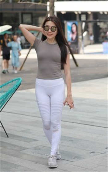 趁年轻努力奋斗的说说