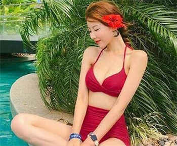 木天鱼女老板娘