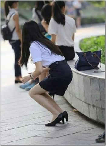 精品1卡二卡三卡四卡老狼