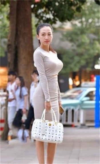 密密麻麻的痘痘图片