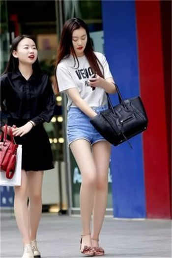 美丽的少年妇