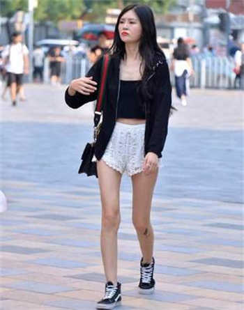 诗菁诗萍被迫怀孕