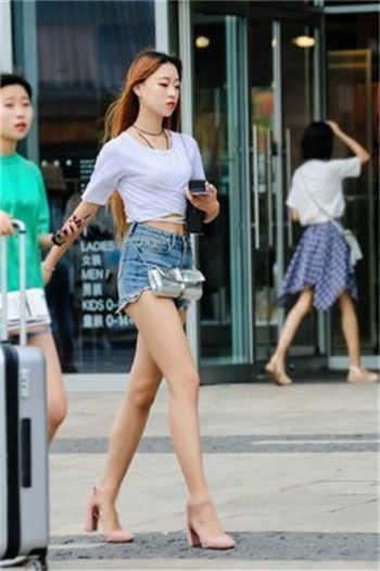 秋霞神马达达免第九