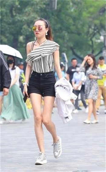 朋友搞笑互怼的句子