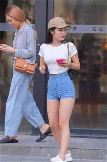 白丝蓝白条纹胖次