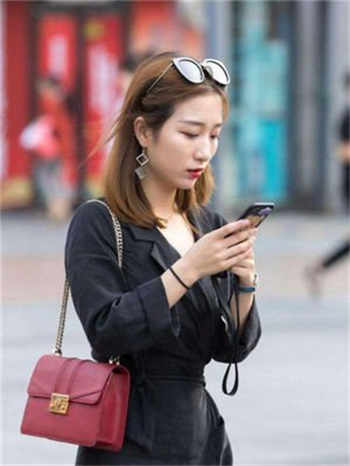为了老公事业我陪客户