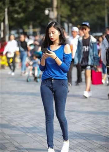 乡村大婶的肥田小说
