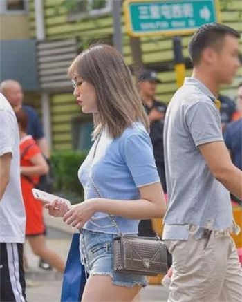 爱情公寓之神级天王